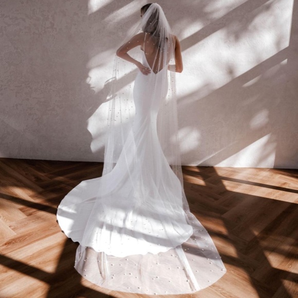 'Georgia' Wedding Dress - Designed by 'Made With Love' Bridal - Picture 7 of 10